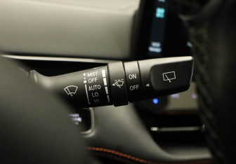 Подержанный автомобиль Changan UNI-K 2023 года (12 фото)