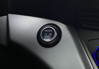 Подержанный автомобиль Ford Kuga 2019 года (17 фото)