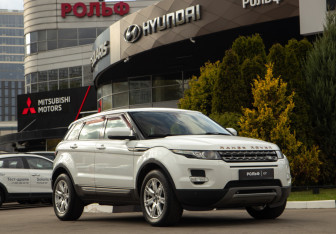 Подержанный автомобиль Land Rover Range Rover Evoque 2013 года (2 фото)