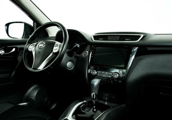 Подержанный автомобиль Nissan Qashqai 2018 года (8 фото)