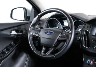 Подержанный автомобиль Ford Focus Wagon 2019 года (12 фото)