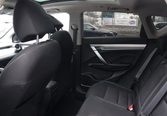 Подержанный автомобиль Geely Coolray 2020 года (10 фото)
