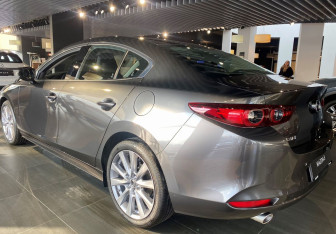 Новый Mazda 3 Sedan 2025 (6 фото)