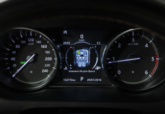 Подержанный автомобиль Land Rover Discovery Sport 2018 года (13 фото)