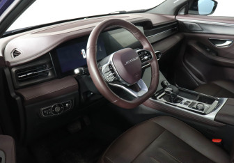 Подержанный автомобиль Jetour X90 Plus 2023 года (9 фото)