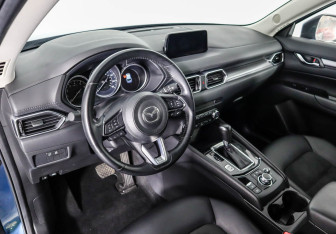 Подержанный автомобиль Mazda CX-5 2018 года (6 фото)