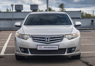 Подержанный автомобиль Honda Accord Sedan 2008 года (2 фото)