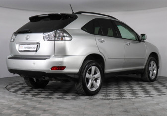 Подержанный автомобиль Lexus RX 2007 года (5 фото)