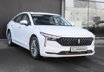 Подержанный автомобиль FAW Bestune B70 2023 года (3 фото)