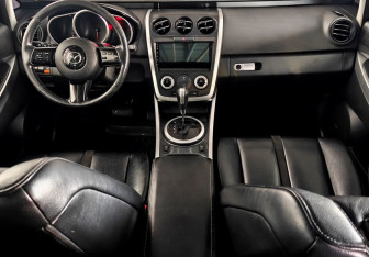 Подержанный автомобиль Mazda CX-7 2008 года (10 фото)