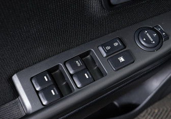 Подержанный автомобиль Kia Rio Sedan 2016 года (15 фото)