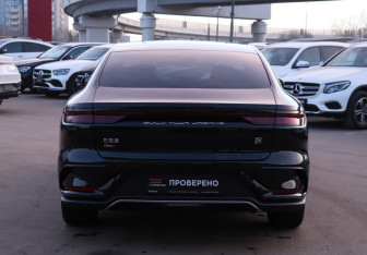 Новый BYD Han 2024 (6 фото)