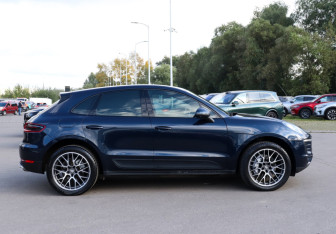 Подержанный автомобиль Porsche Macan 2016 года (4 фото)