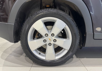 Подержанный автомобиль Chevrolet Orlando 2014 года (19 фото)