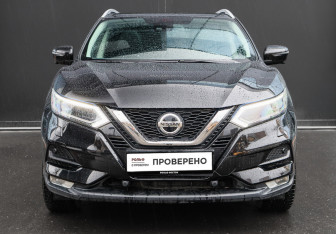 Подержанный автомобиль Nissan Qashqai 2021 года (2 фото)
