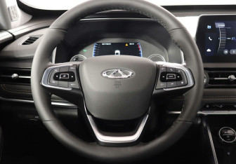 Подержанный автомобиль Chery Tiggo 8 2020 года (13 фото)