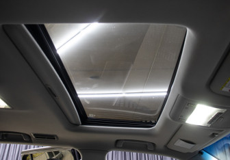 Подержанный автомобиль Toyota Land Cruiser Suv 2008 года (20 фото)