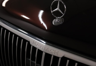 Подержанный автомобиль Mercedes-Benz Maybach GLS 2021 года (19 фото)