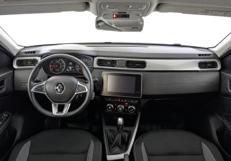 Подержанный автомобиль Renault Arkana 2021 года (14 фото)
