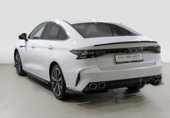 Подержанный автомобиль Chery Arrizo 8 2023 года (7 фото)