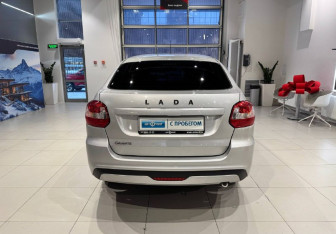 Подержанный автомобиль LADA (ВАЗ) Granta Liftback 2022 года (5 фото)