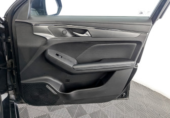 Подержанный автомобиль Haval Jolion 2023 года (24 фото)