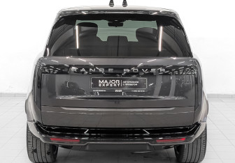 Подержанный автомобиль Land Rover Range Rover 2024 года (6 фото)