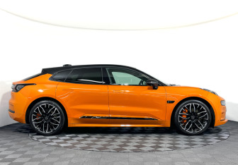 Подержанный автомобиль Zeekr 001 2023 года (3 фото)