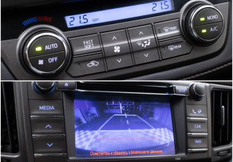 Подержанный автомобиль Toyota RAV4 2013 года (17 фото)