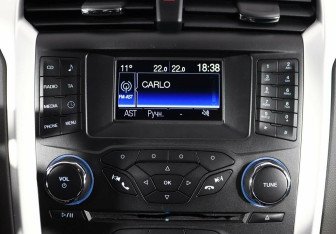 Подержанный автомобиль Ford Mondeo Sedan 2015 года (10 фото)