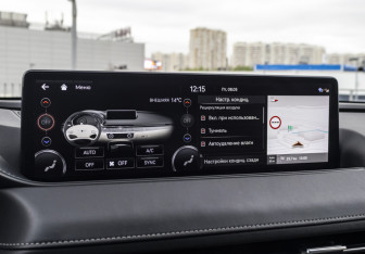 Подержанный автомобиль Genesis G80 2021 года (24 фото)