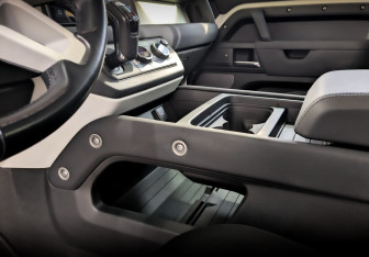 Подержанный автомобиль Land Rover Defender Suv 2021 года (28 фото)