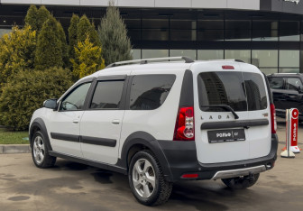 Подержанный автомобиль LADA (ВАЗ) Largus Wagon 2021 года (6 фото)