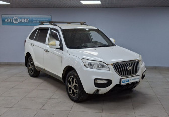 Подержанный автомобиль Lifan X60 2016 года (3 фото)