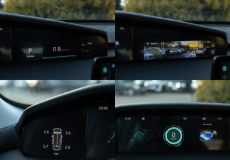 Подержанный автомобиль Changan UNI-K 2023 года (5 фото)