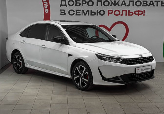 Подержанный автомобиль Kaiyi E5 2023 года (3 фото)