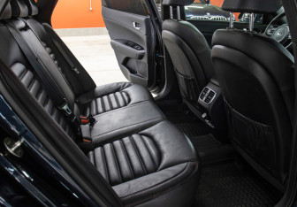 Подержанный автомобиль Kia Optima Sedan 2017 года (13 фото)