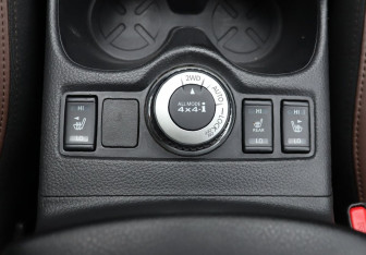 Подержанный автомобиль Nissan Qashqai 2020 года (22 фото)