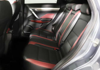 Подержанный автомобиль Geely Coolray 2021 года (12 фото)