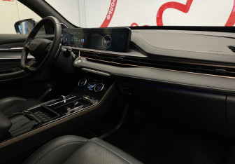 Подержанный автомобиль Exeed LX 2024 года (7 фото)