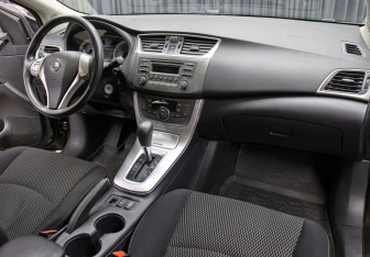 Подержанный автомобиль Nissan Sentra Sedan 2014 года (11 фото)