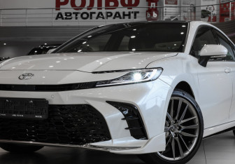 Новый Toyota Camry Sedan 2026 (7 фото)