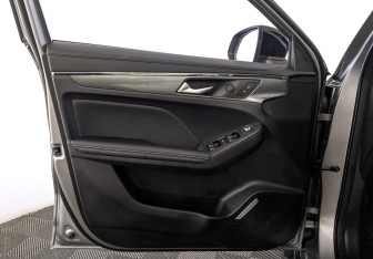 Подержанный автомобиль Haval Jolion 2024 года (19 фото)