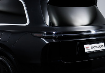 Подержанный автомобиль LiXiang L9 2023 года (18 фото)