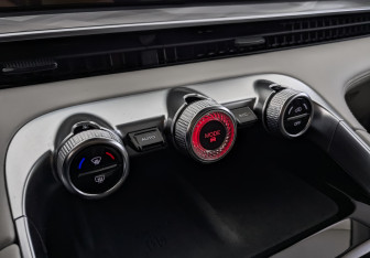 Подержанный автомобиль Exeed RX 2023 года (20 фото)