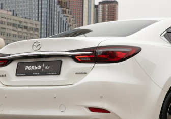 Подержанный автомобиль Mazda 6 Sedan 2021 года (32 фото)