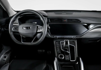 Подержанный автомобиль Geely Atlas Pro 2022 года (13 фото)