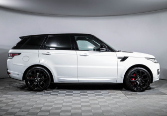 Подержанный автомобиль Land Rover Range Rover Sport 2013 года (2 фото)