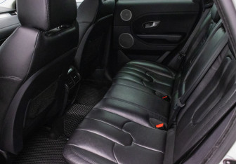 Подержанный автомобиль Land Rover Range Rover Evoque 2015 года (11 фото)