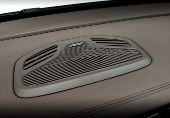 Подержанный автомобиль Geely Monjaro 2023 года (27 фото)